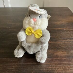 VTG Pouche The Assistant to the Easter Bunny  Stuffed Animal Plush W/Pouch Tags